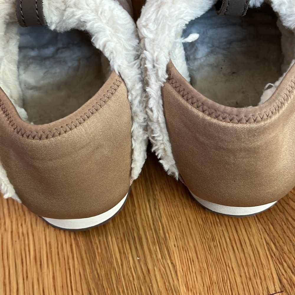 New Teva ReEmber Plushed Slipper Sneaker Size 7 - Picture 10 of 15